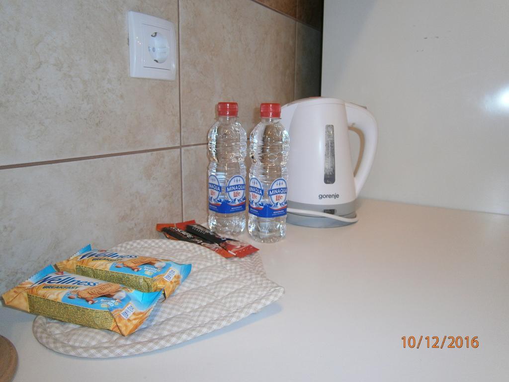 Apartment Azzuro Novi Sad Esterno foto